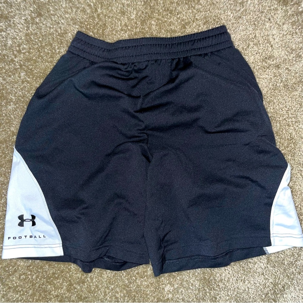 Men’s Under Armour Football Athletic Shorts - Size Med
